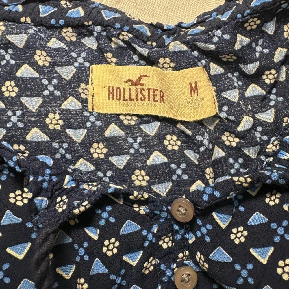 Hollister Blue Floral Peasant Stretch Waist Lined Dress M Short Mini Cottagecore - Picture 3 of 9